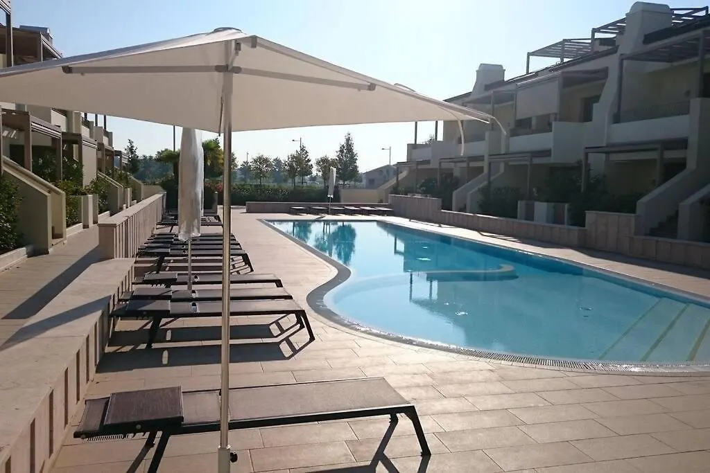 Apartment Residence Jesolo Lido Centro Con Piscina