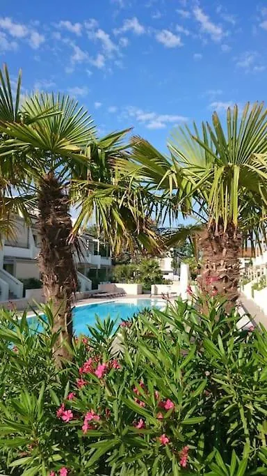 Residence Jesolo Lido Centro Con Piscina